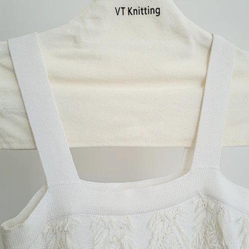 Cropped Knit Sweater Vest Cropped Knit Sweater Vest