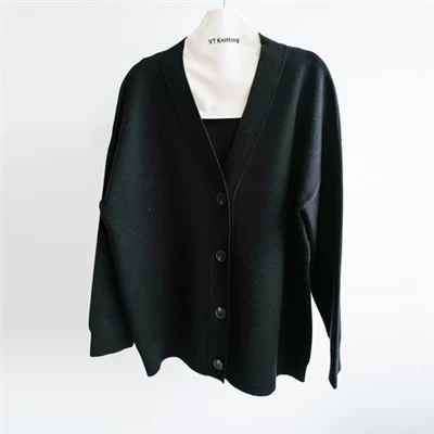 Nwa lenn mouton cardigan chanday fanm