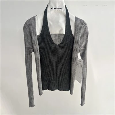 Designer v kou tank tèt fanm