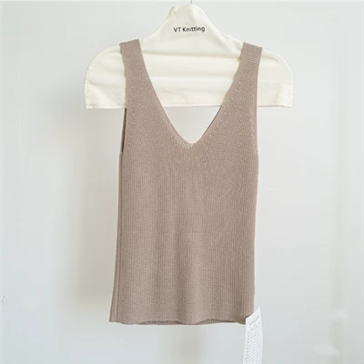V Neck Vest dam